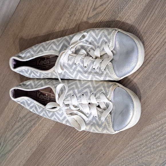 Keds Silver & Ivory Sneakers 8 - Picture 1 of 5